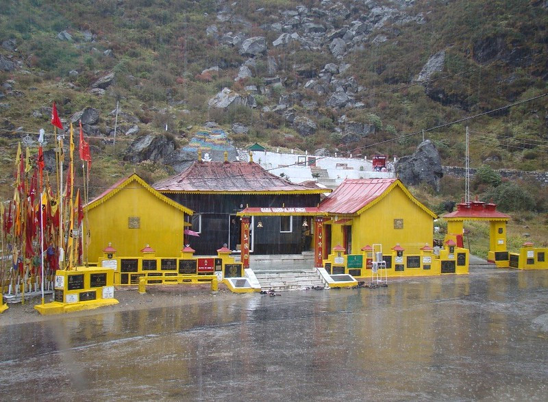 baba mandir