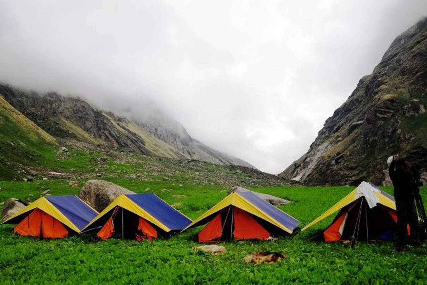Camping in Pauri Garhwal