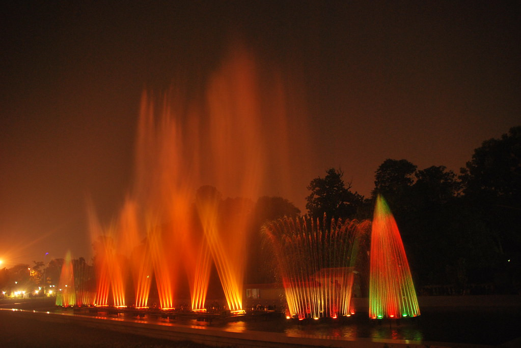 Fountain Show