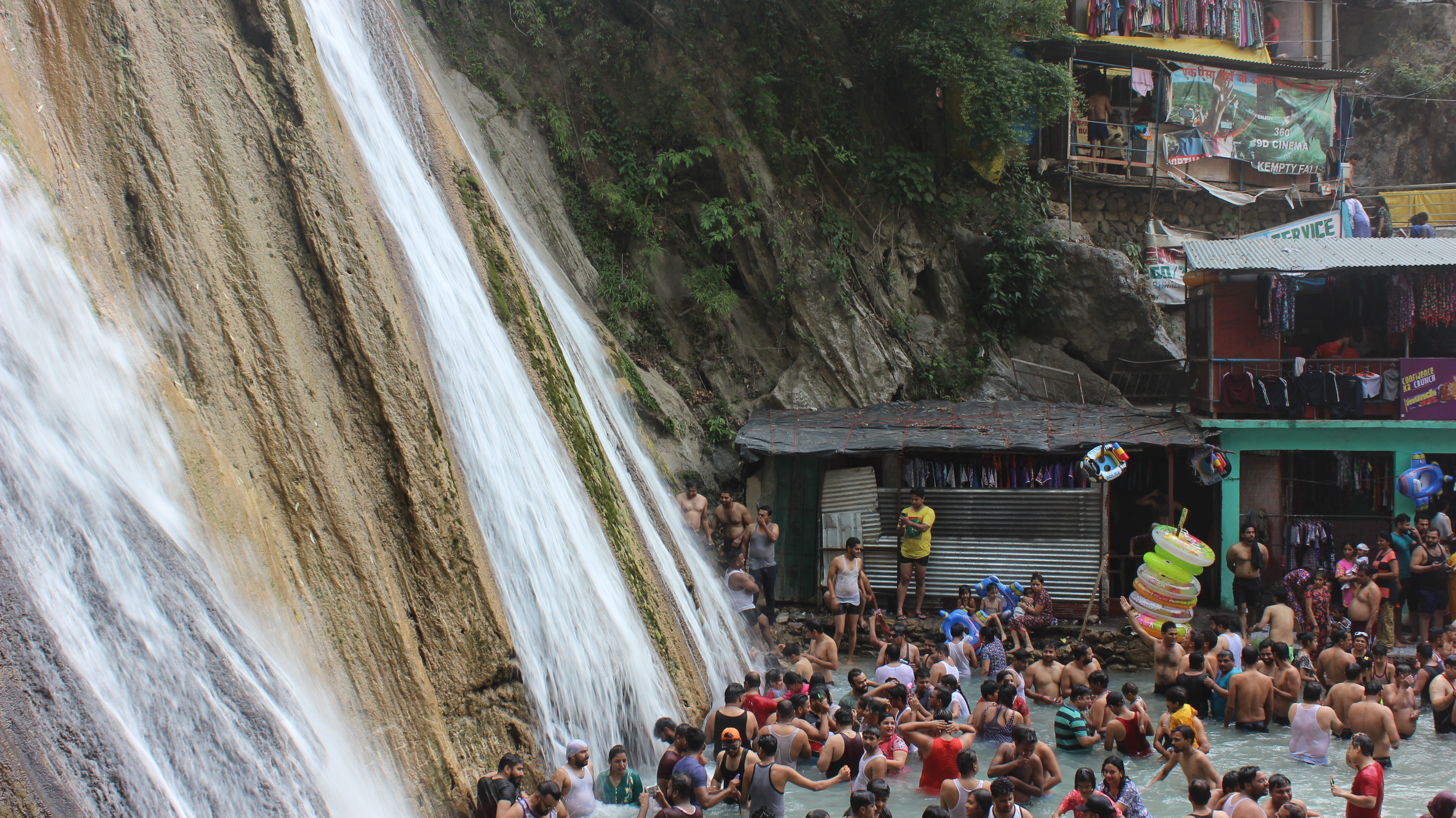 Kempty Falls, Mussoorie