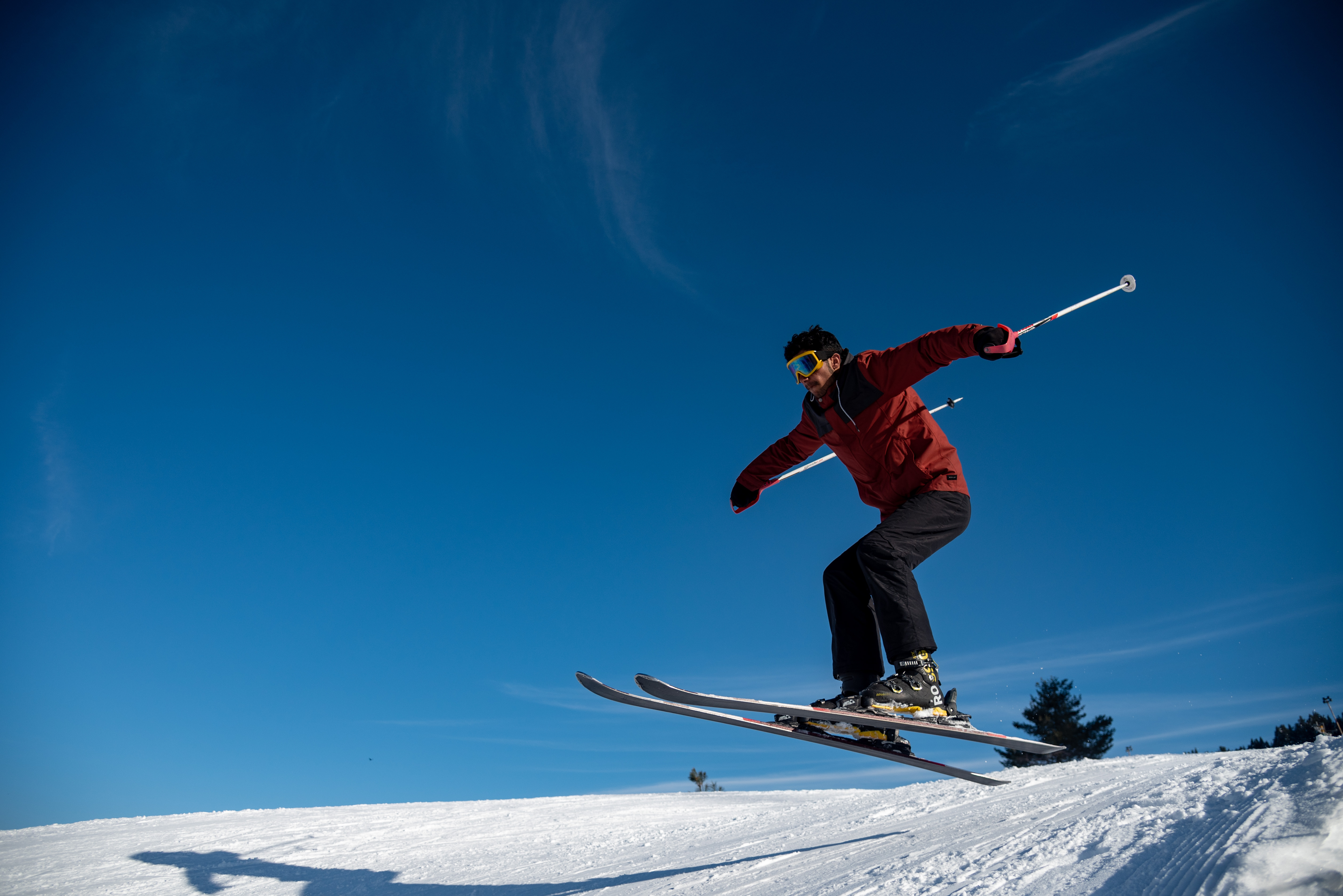 Skiing in Manali