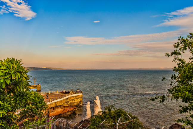 Dona Paula Beach